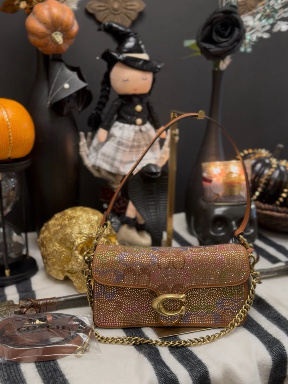 Coach Crystal C golden logo Shoulder Bag in Multicolor